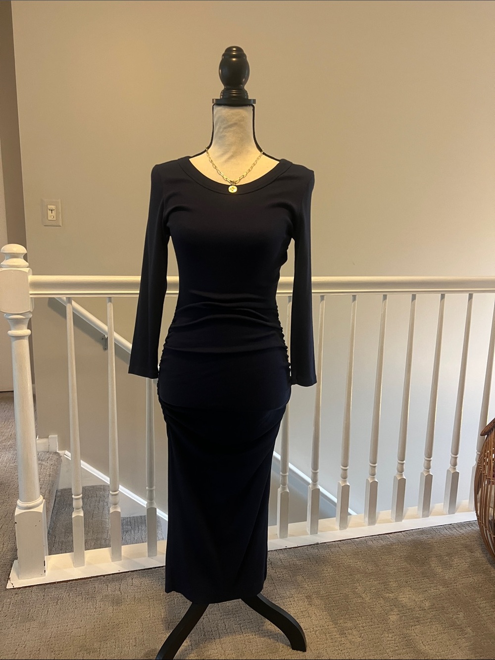 Elegant Navy Long-Sleeve Maxi Dress